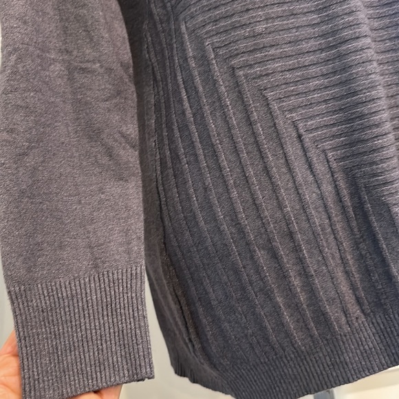 Papillon sweater - Picture 5 of 6